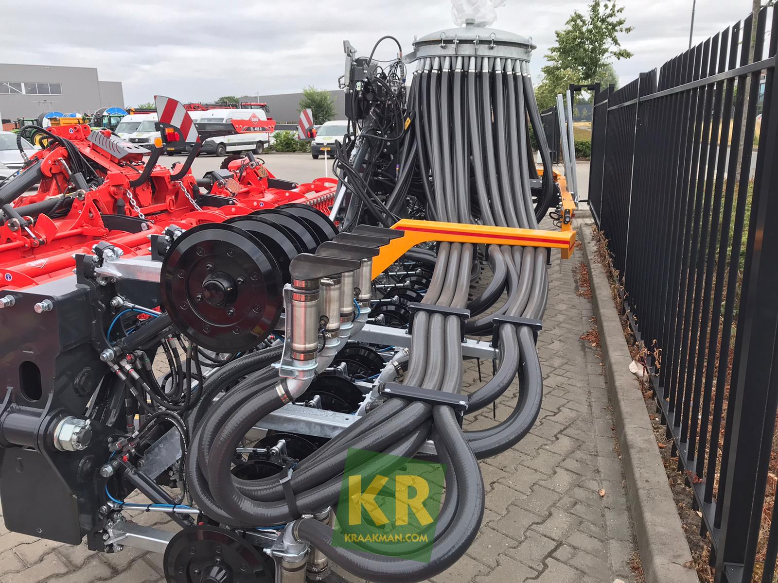 はんわ103ページ Hitachi ZX250-LC3 - TrucksNL