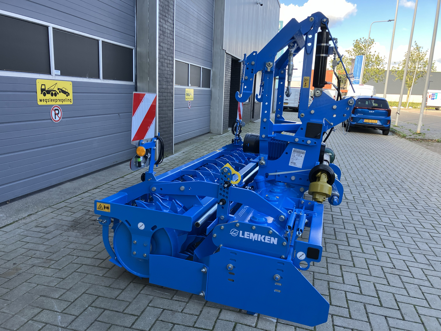 LEMKEN ZIRKON 8/300 (MID) #31247 - Kraakman